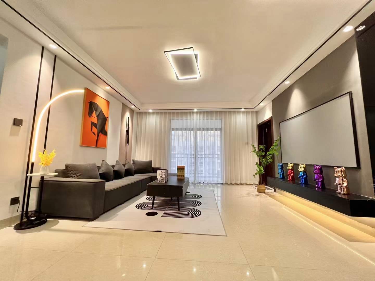 怡康春城，电梯17层，3房2厅，102平米，总价53.8万