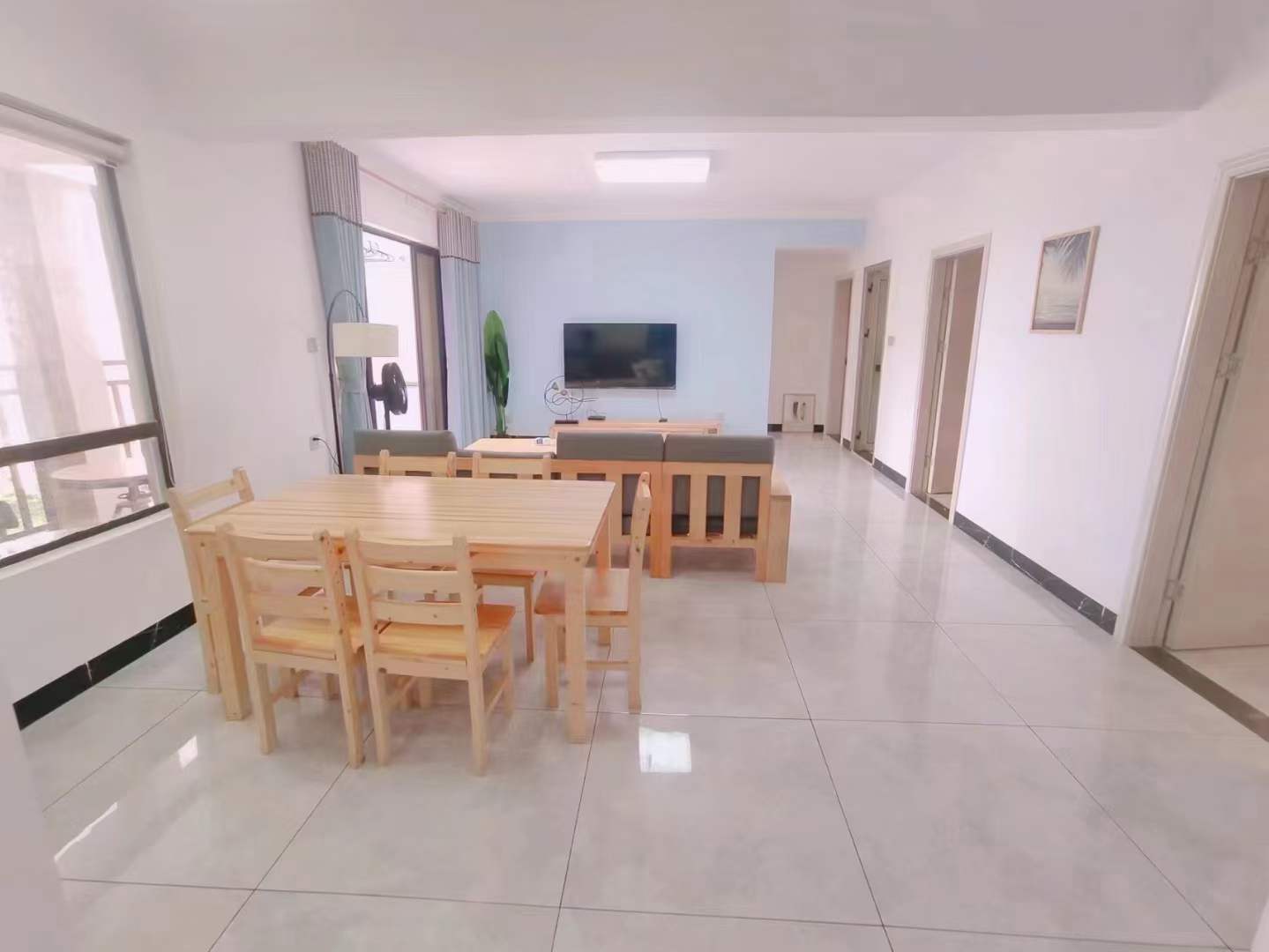 广东路『海悦华府』精装  4房2厅2卫  拎包入住  吉售77.8万