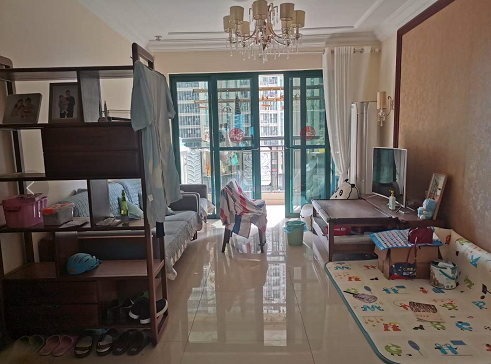 吉售：恒大名都南北通透三房，周经理  18977958958