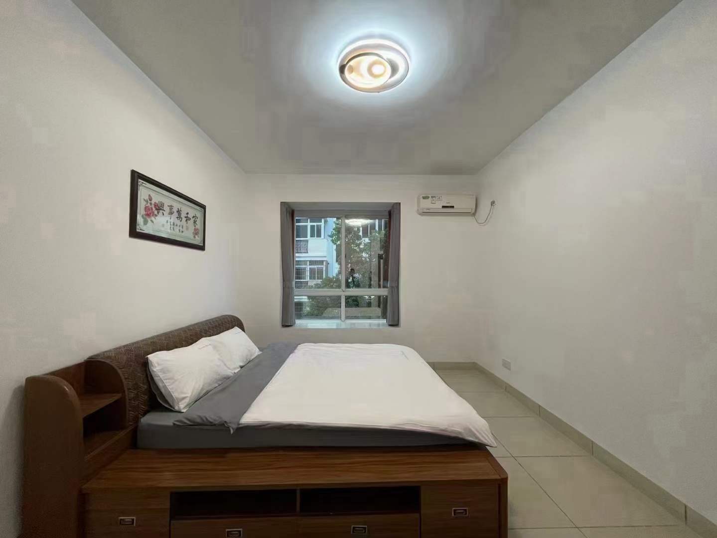 《汇海雅居》全新精装大2房，步梯3.5楼，首付5万