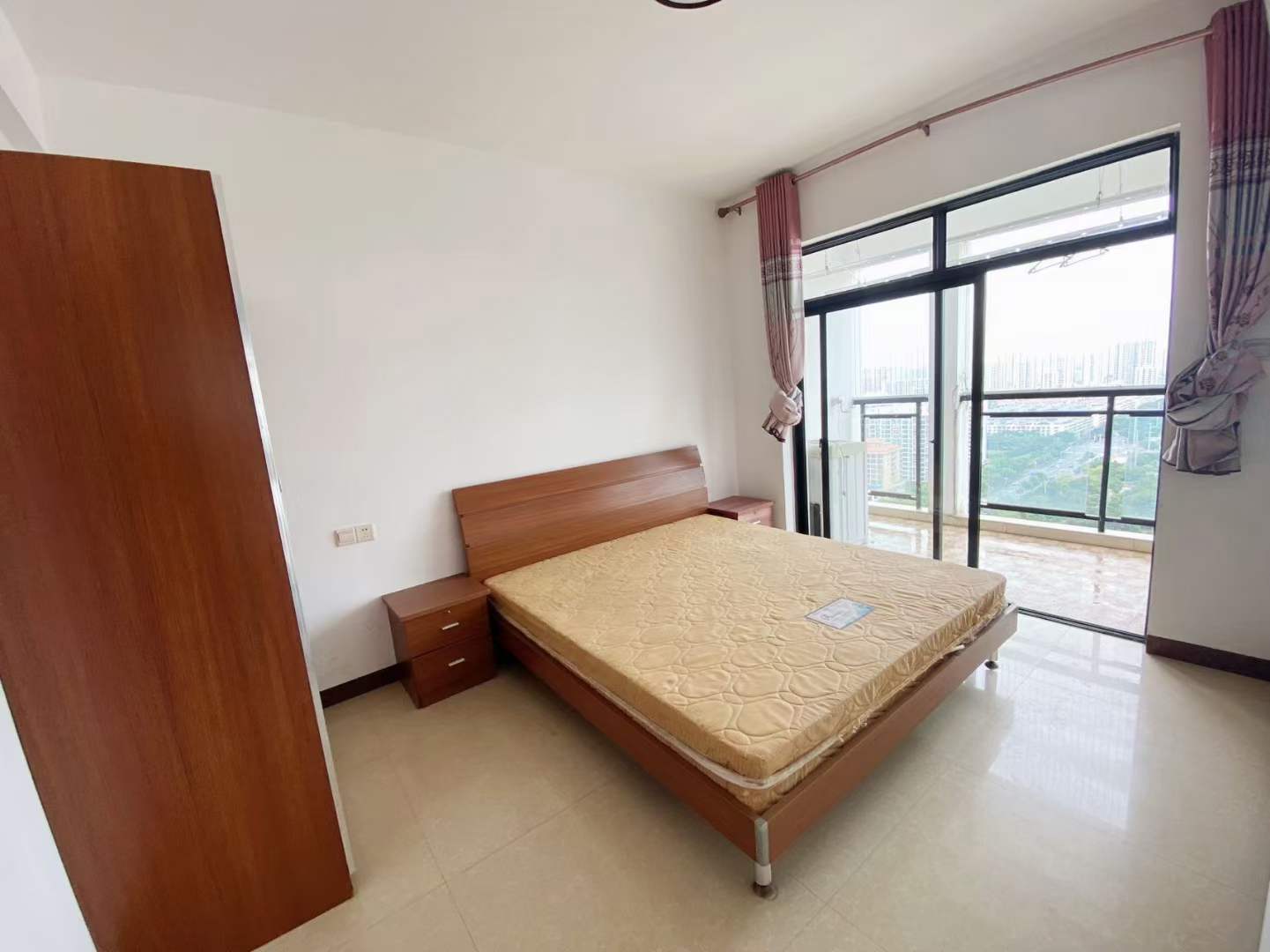 八小学区房，丽海明珠2～2504，3房2厅1卫87.85平，仅售38.8万