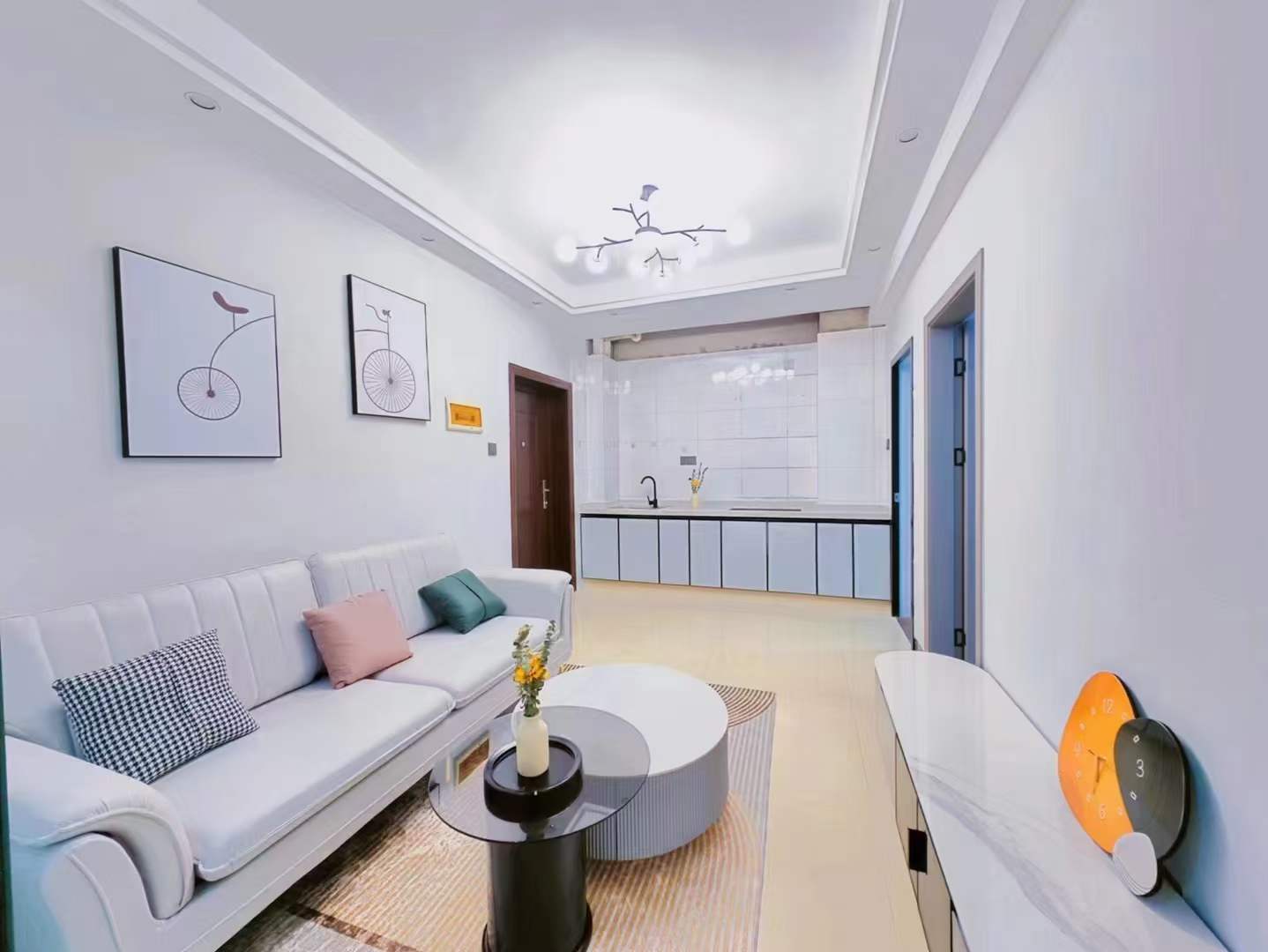 春天海景苑春晖阁1605，43.79平，一房一厅，售价:22.8万